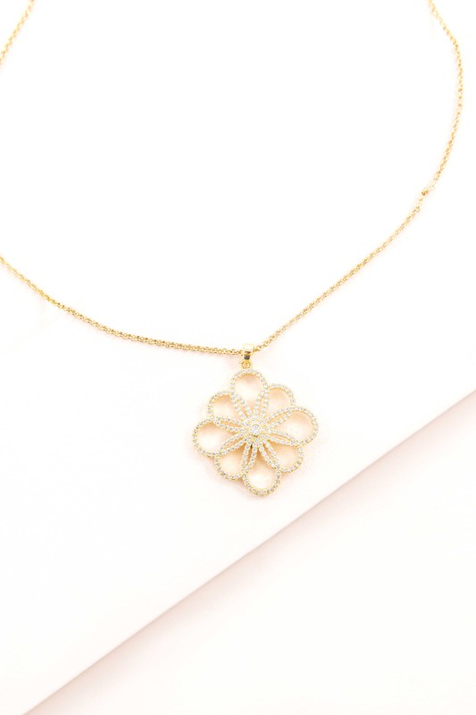 Lovodo Floral Outline Pendant Necklace