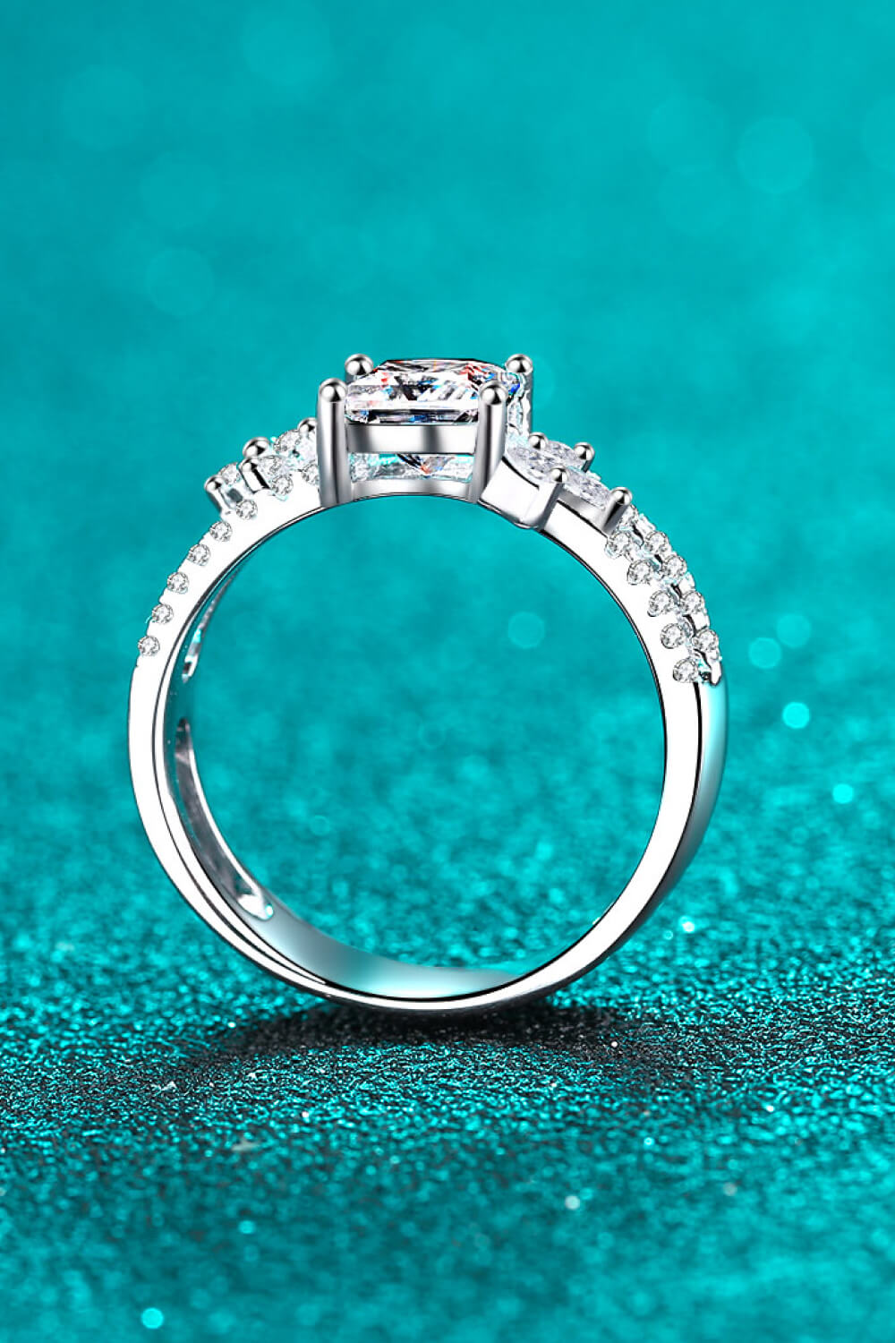 Paris - Moissanite Double Layered Ring