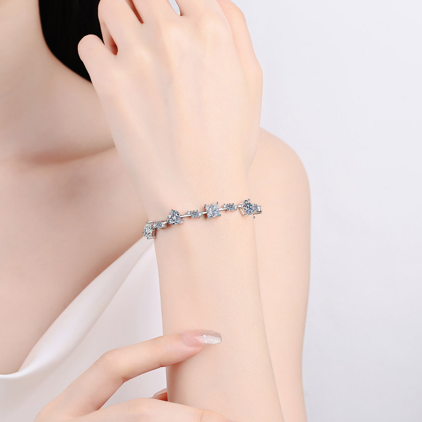 Luna - 6.2 Carat Moissanite 925 Sterling Silver Bracelet