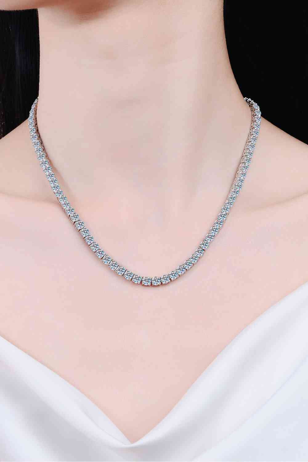 Londyn - 31.8 carat Moissanite Rhodium-Plated Necklace